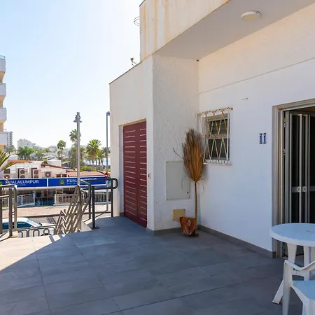 N1 100% Seaview Apartment *