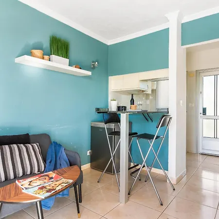 N1 100% Seaview